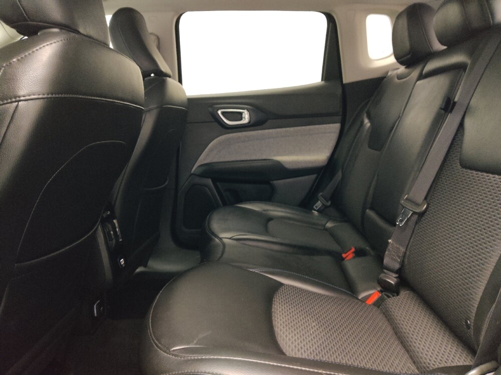 2022 Jeep Compass in Fort Worth, TX 76116 - 18129035 18