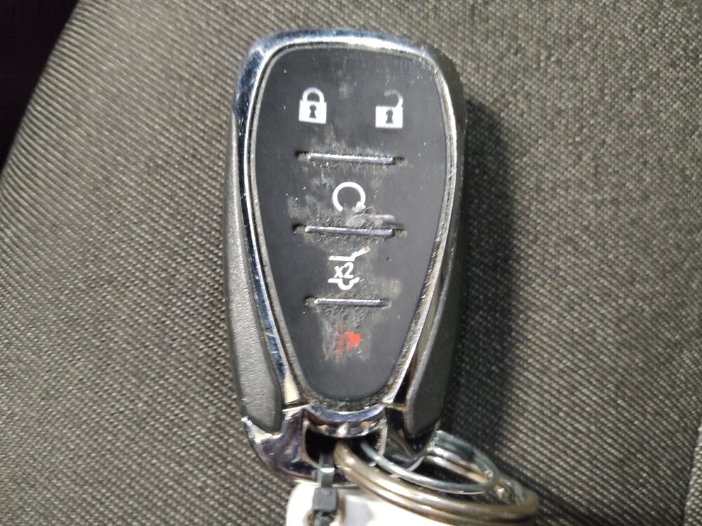 2021 Chevrolet Equinox in Lubbock, TX 79424 - 18129040 32