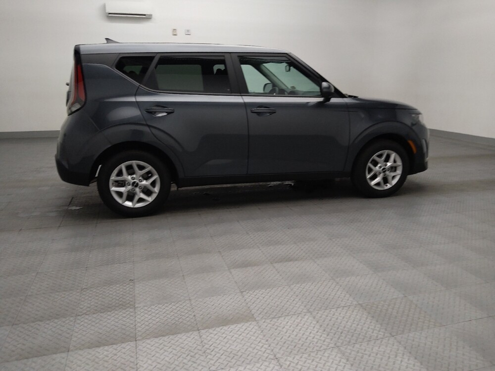 2025 Kia Soul in Fort Worth, TX 76116 - 18129048 10