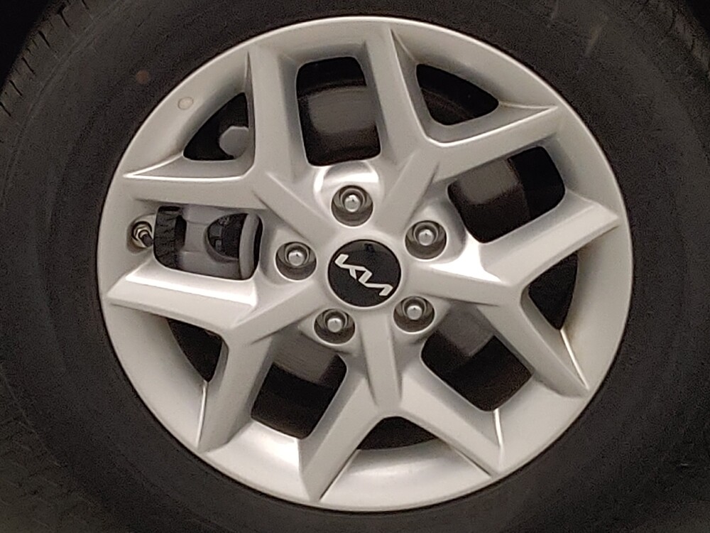 2025 Kia Soul in Arlington, TX 76011 - 18129050 31