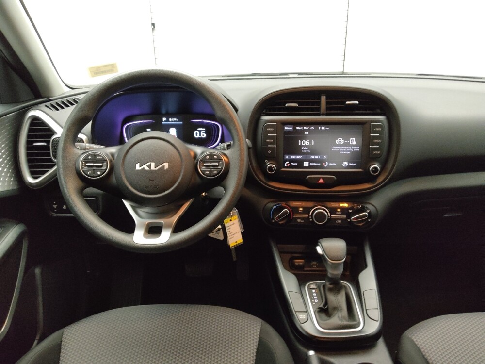 2025 Kia Soul in Arlington, TX 76011 - 18129050 22