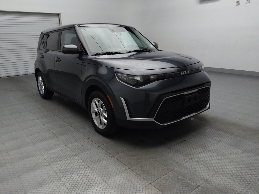 2025 Kia Soul in Arlington, TX 76011 - 18129050 13