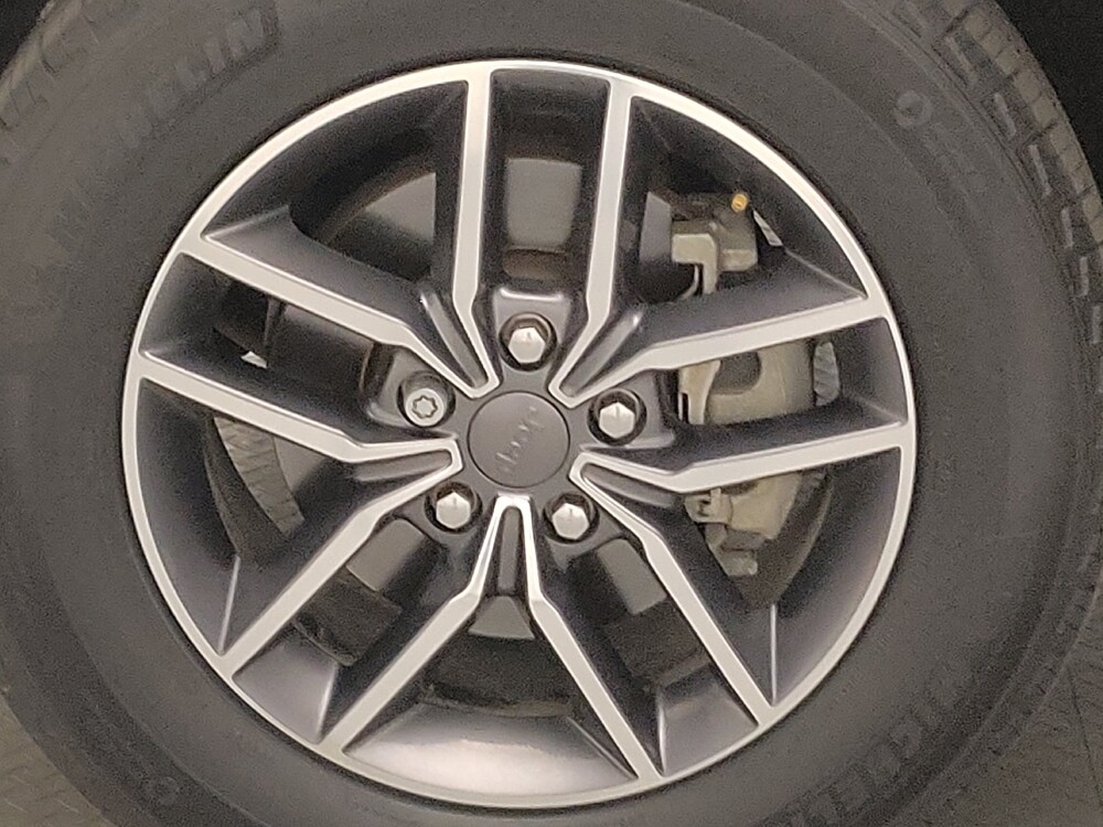 2019 Jeep Grand Cherokee in Arlington, TX 76011 - 18129051 31