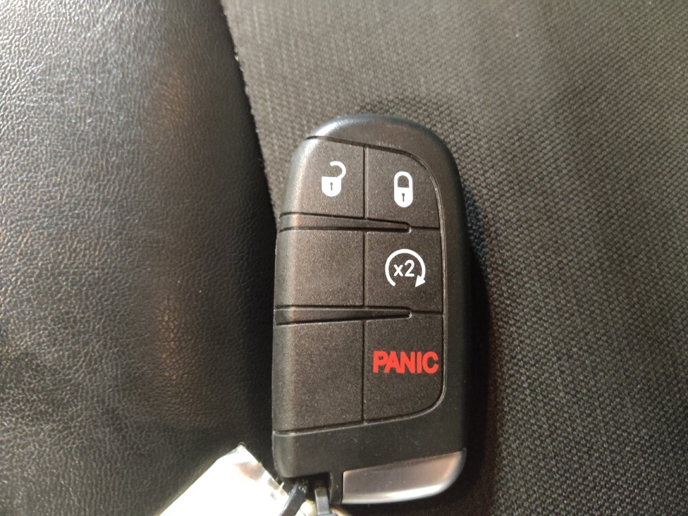 2019 Jeep Cherokee in Lubbock, TX 79424 - 18129055 32