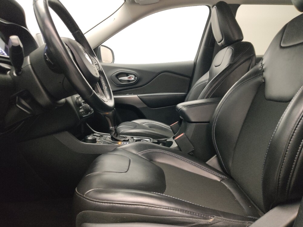 2019 Jeep Cherokee in Lubbock, TX 79424 - 18129055 17