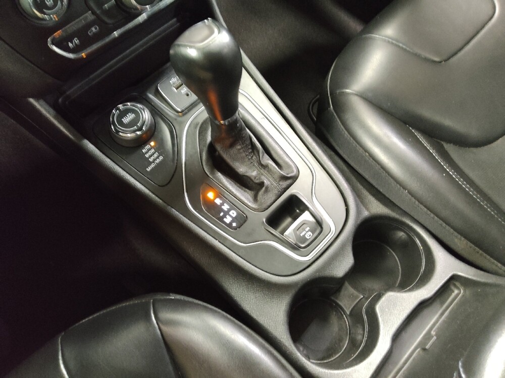 2019 Jeep Cherokee in Lubbock, TX 79424 - 18129055 26