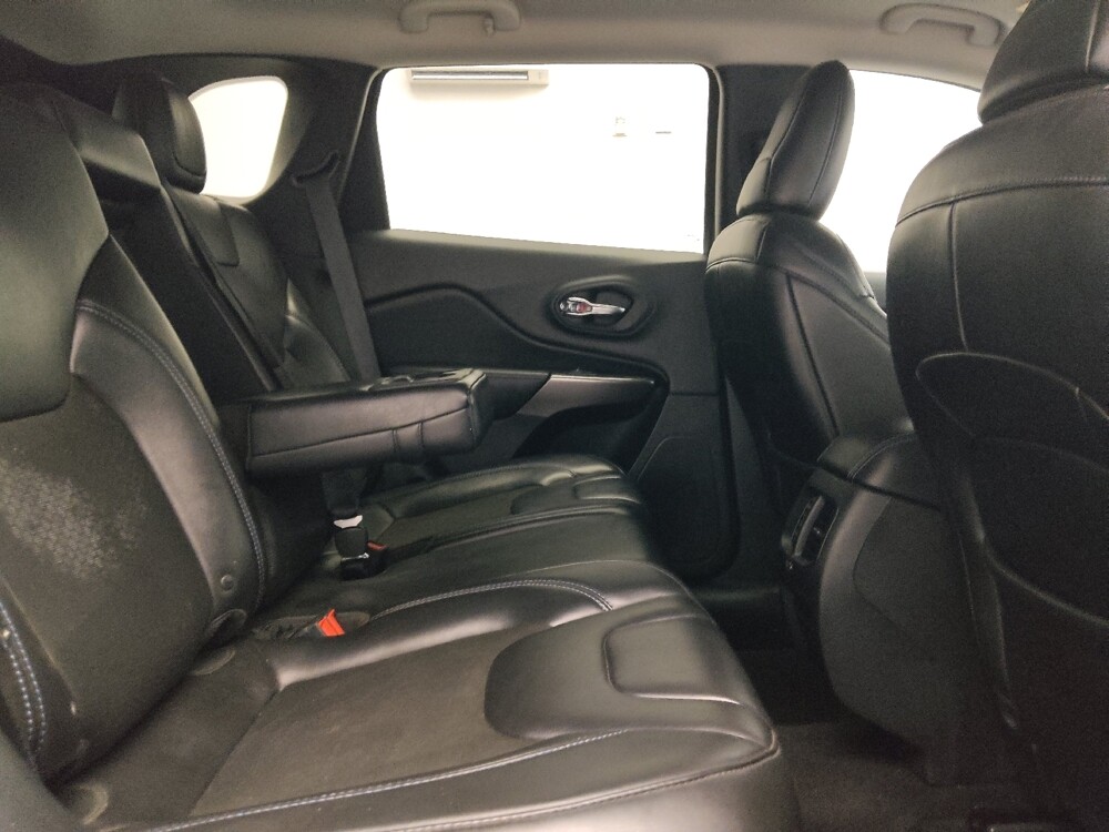 2019 Jeep Cherokee in Lubbock, TX 79424 - 18129055 19