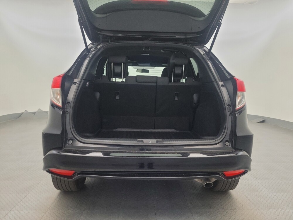 2021 Honda HR-V in Glendale, AZ 85301 - 18129060 29