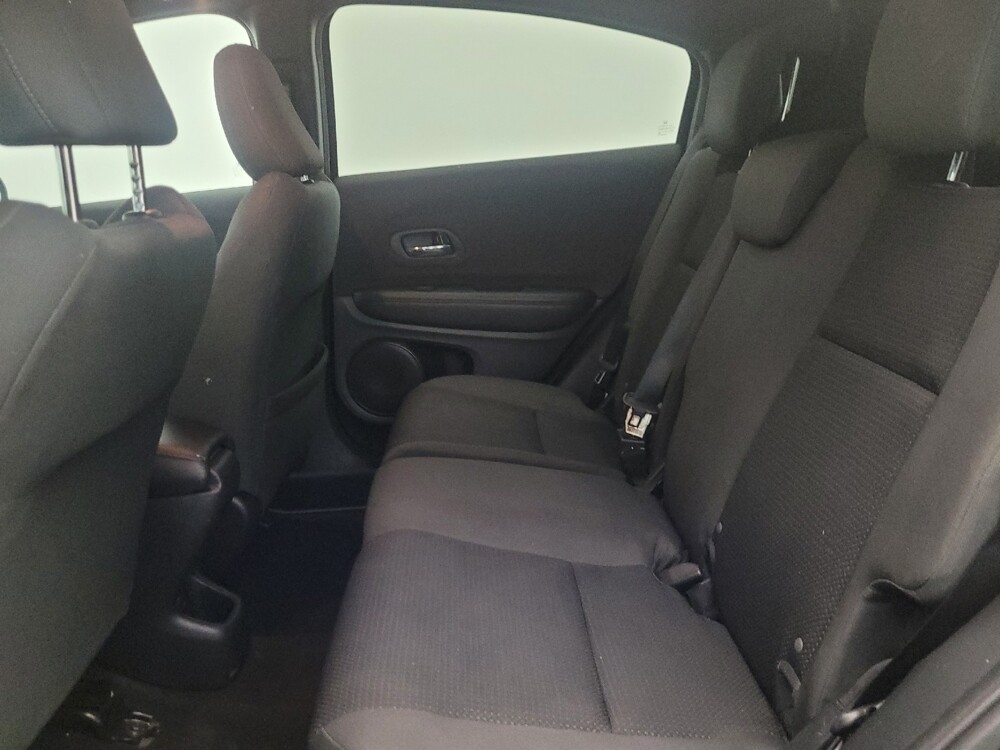 2021 Honda HR-V in Glendale, AZ 85301 - 18129060 18