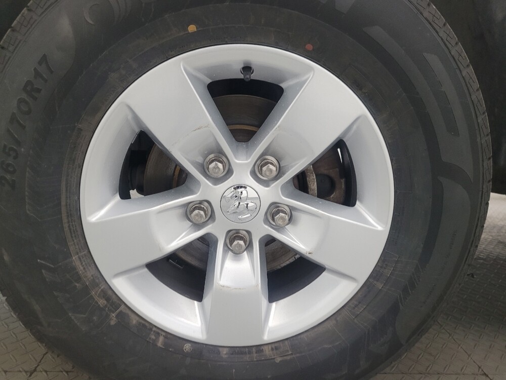 2015 RAM 1500 in Phoenix, AZ 85015 - 18129062 31