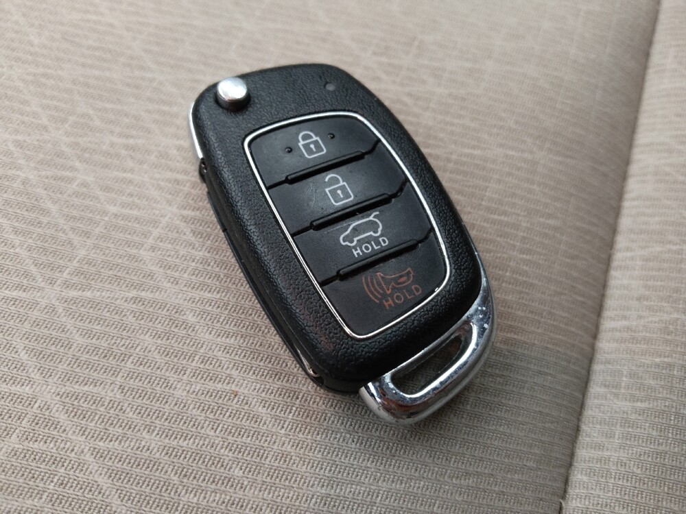 2017 Hyundai Tucson in Chandler, AZ 85225 - 18129063 32