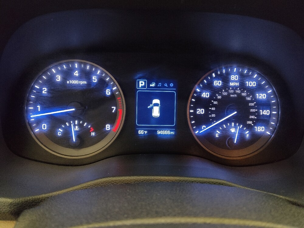 2017 Hyundai Tucson in Chandler, AZ 85225 - 18129063 23