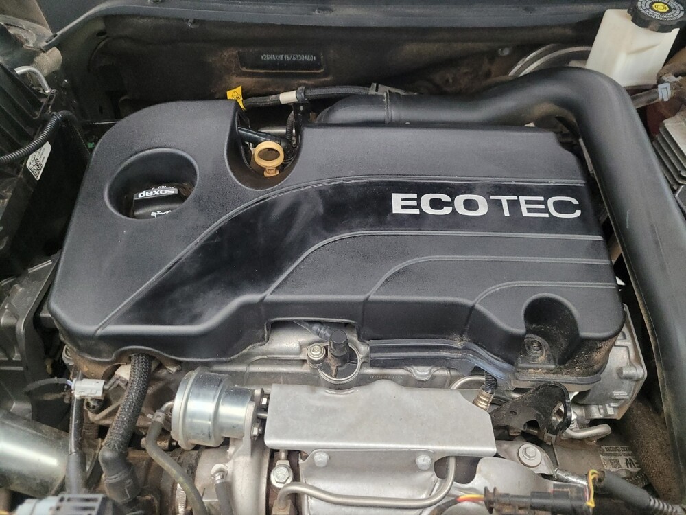 2019 Chevrolet Equinox in Glendale, AZ 85301 - 18129064 30