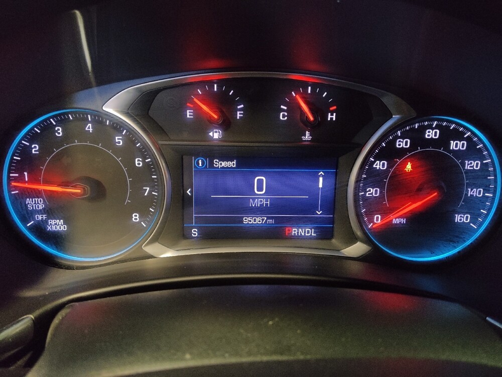 2019 Chevrolet Equinox in Glendale, AZ 85301 - 18129064 23