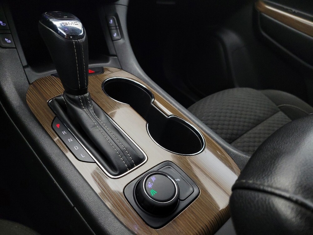 2018 GMC Acadia in Glendale, AZ 85301 - 18129065 26