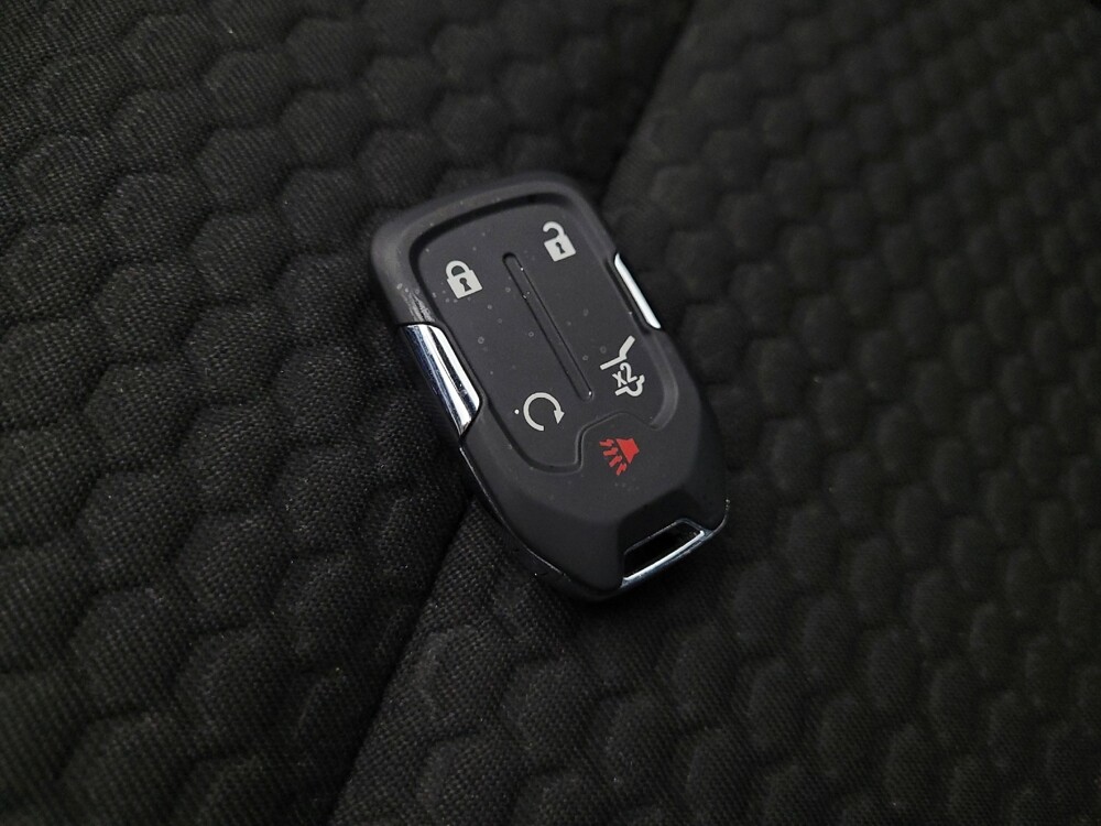 2018 GMC Acadia in Glendale, AZ 85301 - 18129065 32