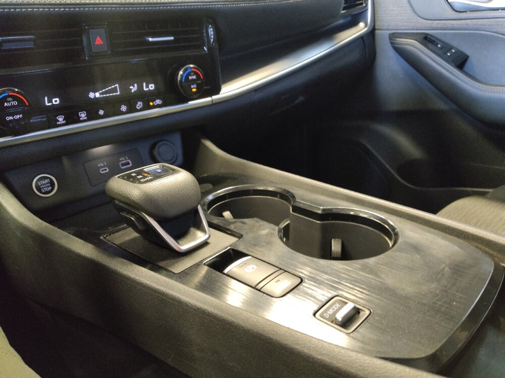 2021 Nissan Rogue in Chandler, AZ 85225 - 18129067 26