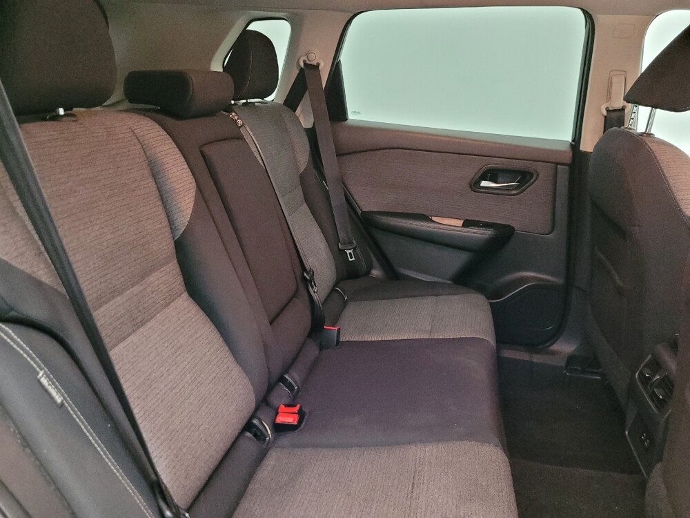 2021 Nissan Rogue in Chandler, AZ 85225 - 18129067 19