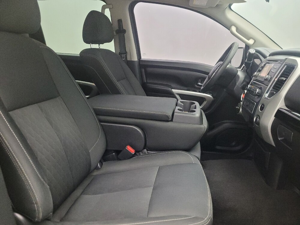 2018 Nissan Titan in Chandler, AZ 85225 - 18129075 21