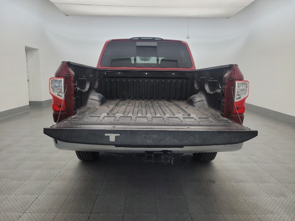 2018 Nissan Titan in Chandler, AZ 85225 - 18129075 29