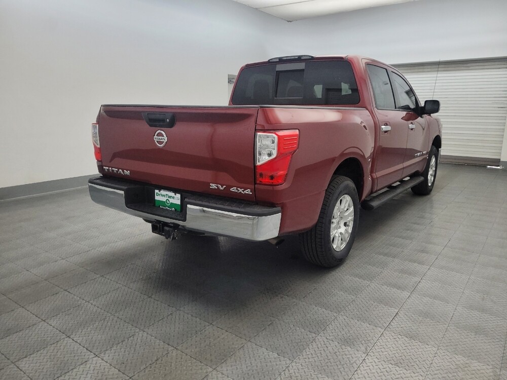 2018 Nissan Titan in Chandler, AZ 85225 - 18129075 9