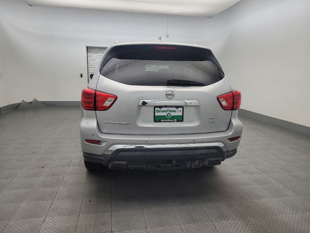 2019 Nissan Pathfinder in Phoenix, AZ 85015 - 18129076 6