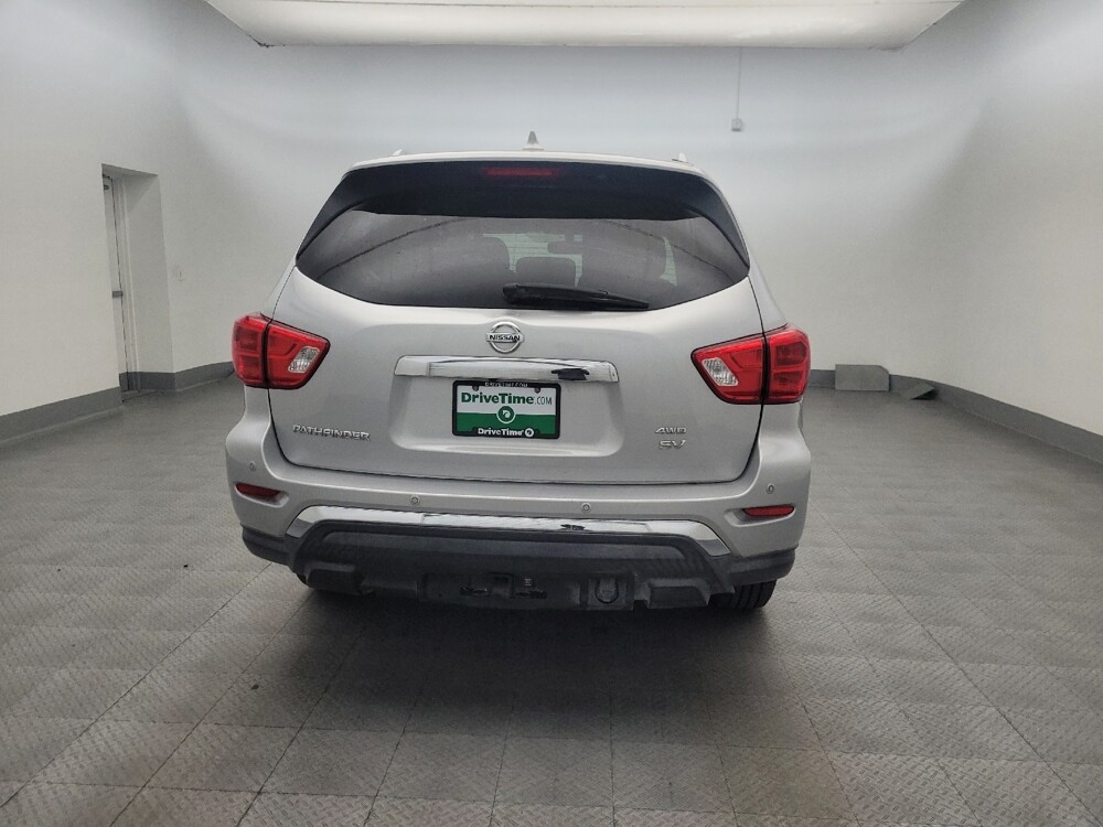 2019 Nissan Pathfinder in Phoenix, AZ 85015 - 18129076 7