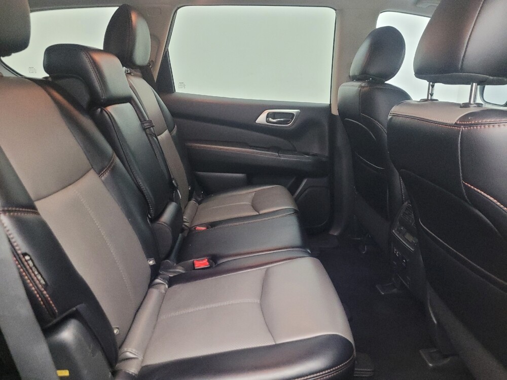 2019 Nissan Pathfinder in Chandler, AZ 85225 - 18129078 19