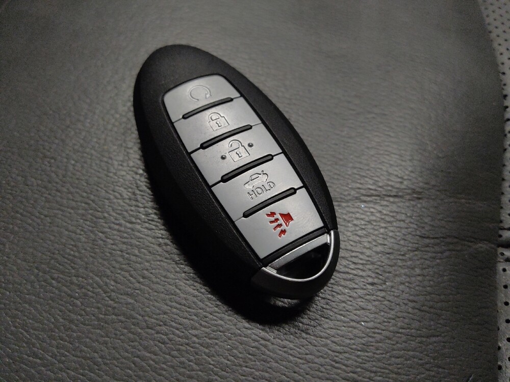 2019 Nissan Pathfinder in Chandler, AZ 85225 - 18129078 32