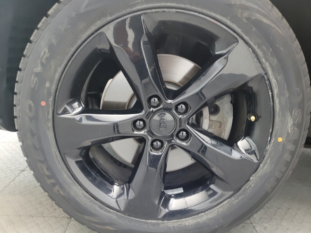 2021 Jeep Grand Cherokee L in Glendale, AZ 85301 - 18129079 31