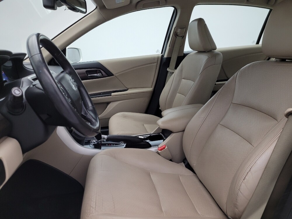 2017 Honda Accord in Chandler, AZ 85225 - 18129080 17