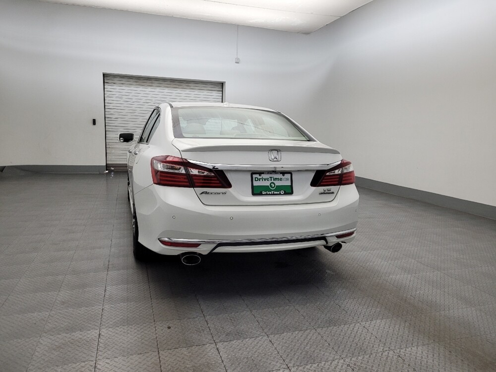 2017 Honda Accord in Chandler, AZ 85225 - 18129080 6