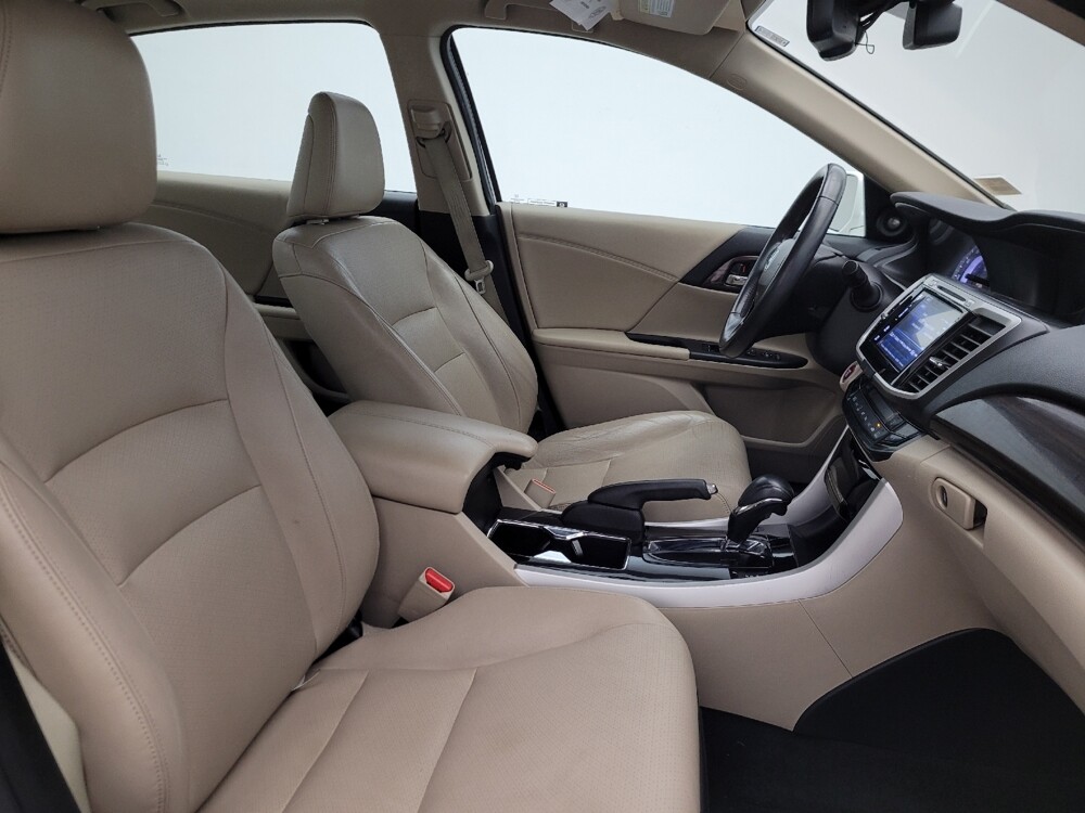 2017 Honda Accord in Chandler, AZ 85225 - 18129080 21