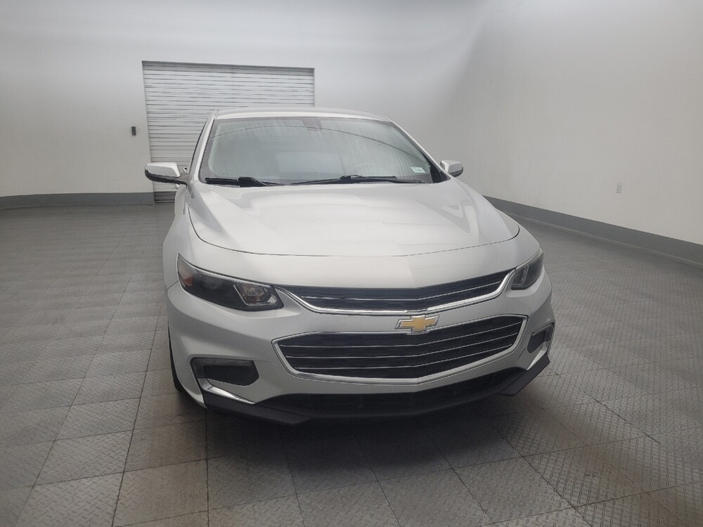 2018 Chevrolet Malibu in Tucson, AZ 85705 - 18129083 14