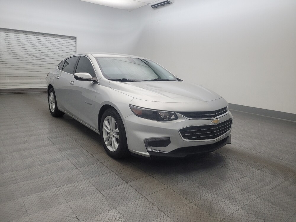 2018 Chevrolet Malibu in Tucson, AZ 85705 - 18129083 13