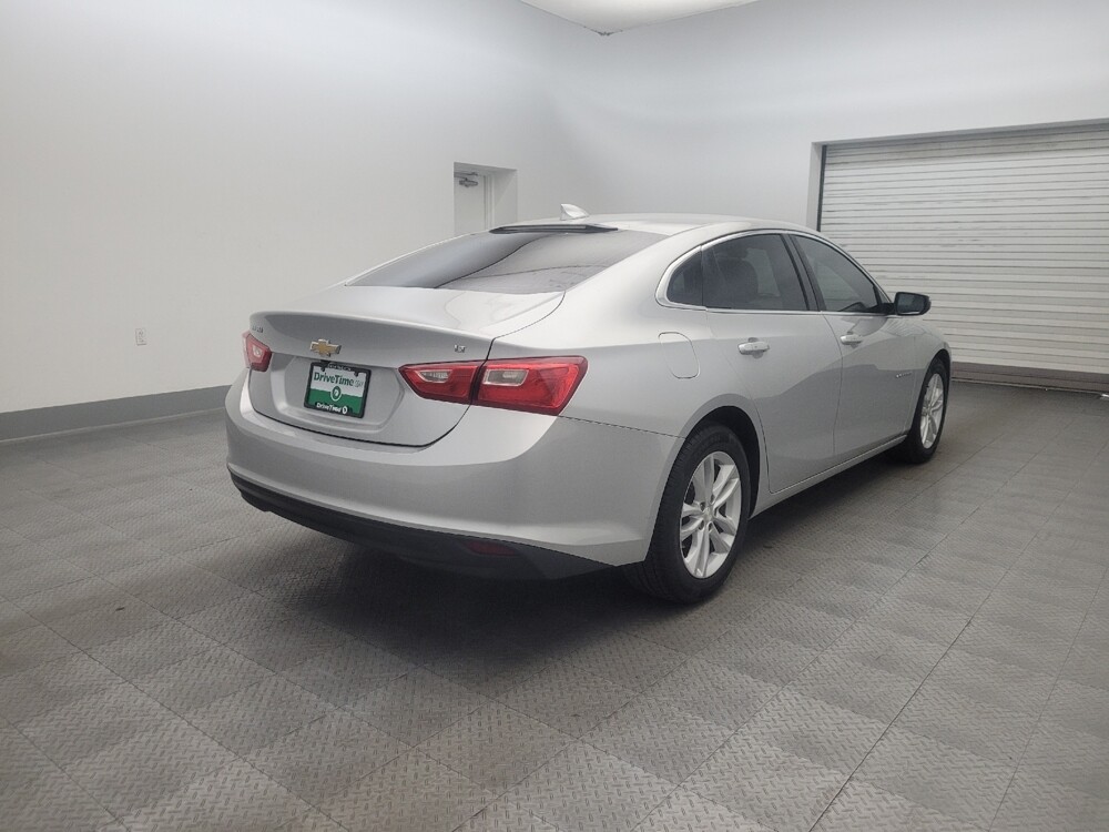 2018 Chevrolet Malibu in Tucson, AZ 85705 - 18129083 9