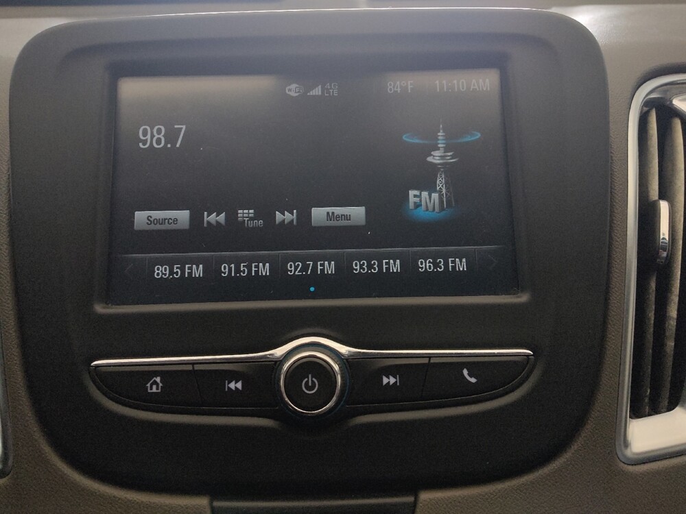 2018 Chevrolet Malibu in Tucson, AZ 85705 - 18129083 25