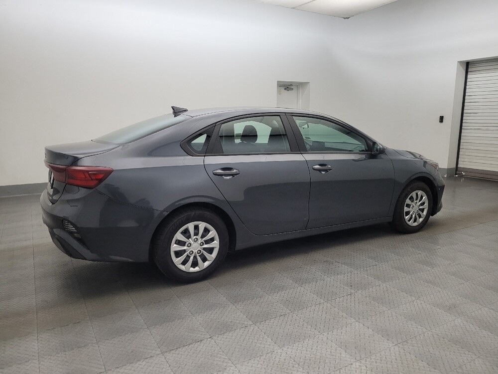 2023 Kia Forte in Phoenix, AZ 85022 - 18129084 10