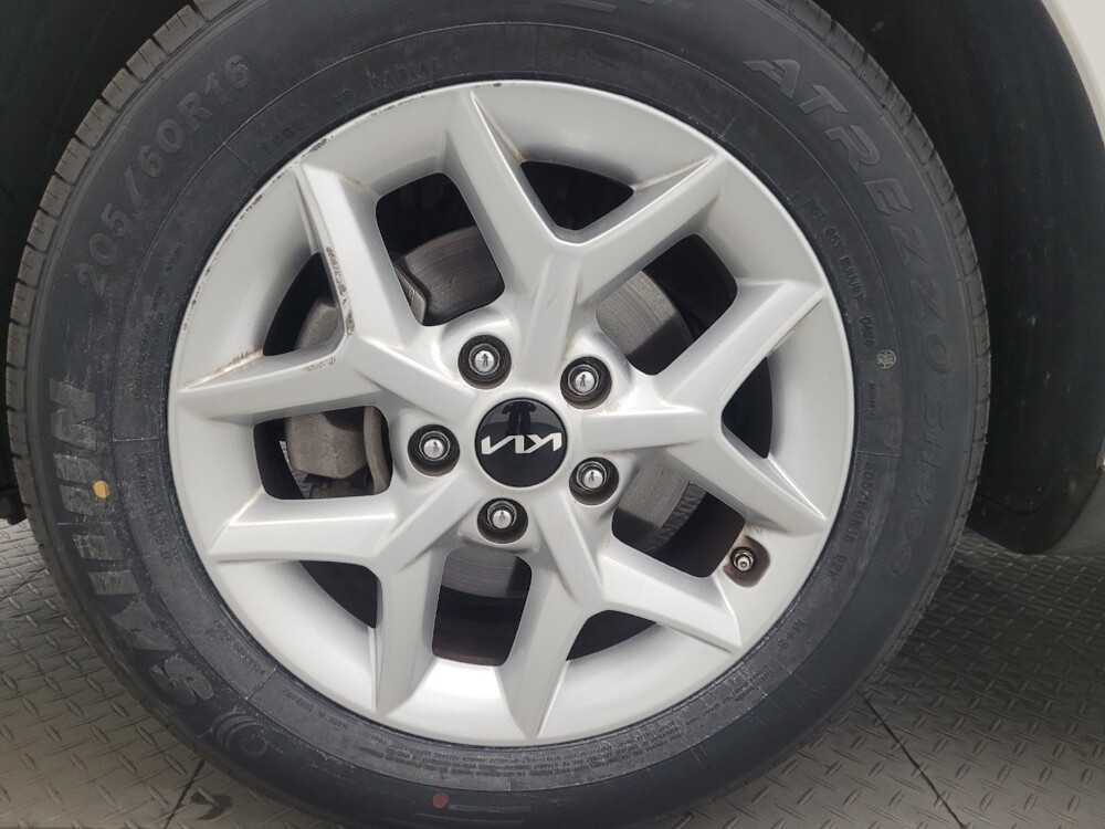 2024 Kia Soul in Phoenix, AZ 85015 - 18129085 31