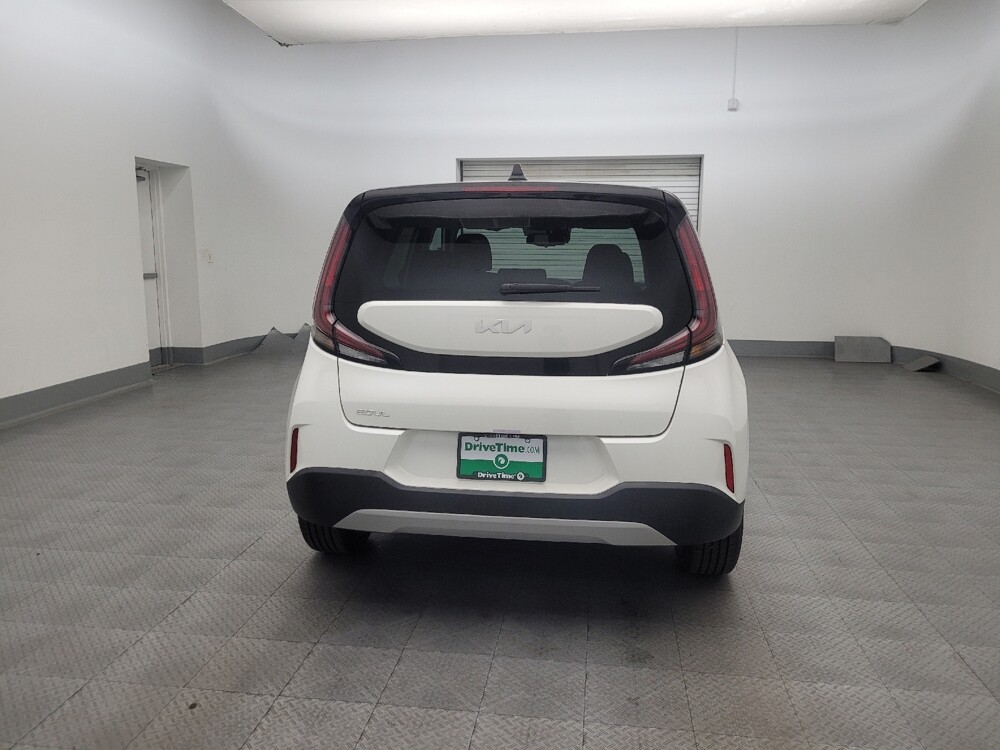2024 Kia Soul in Phoenix, AZ 85015 - 18129085 7