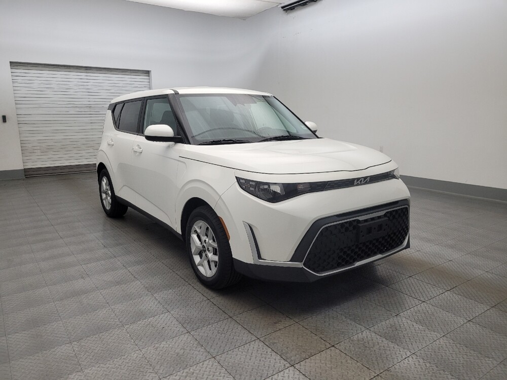 2024 Kia Soul in Phoenix, AZ 85015 - 18129085 13