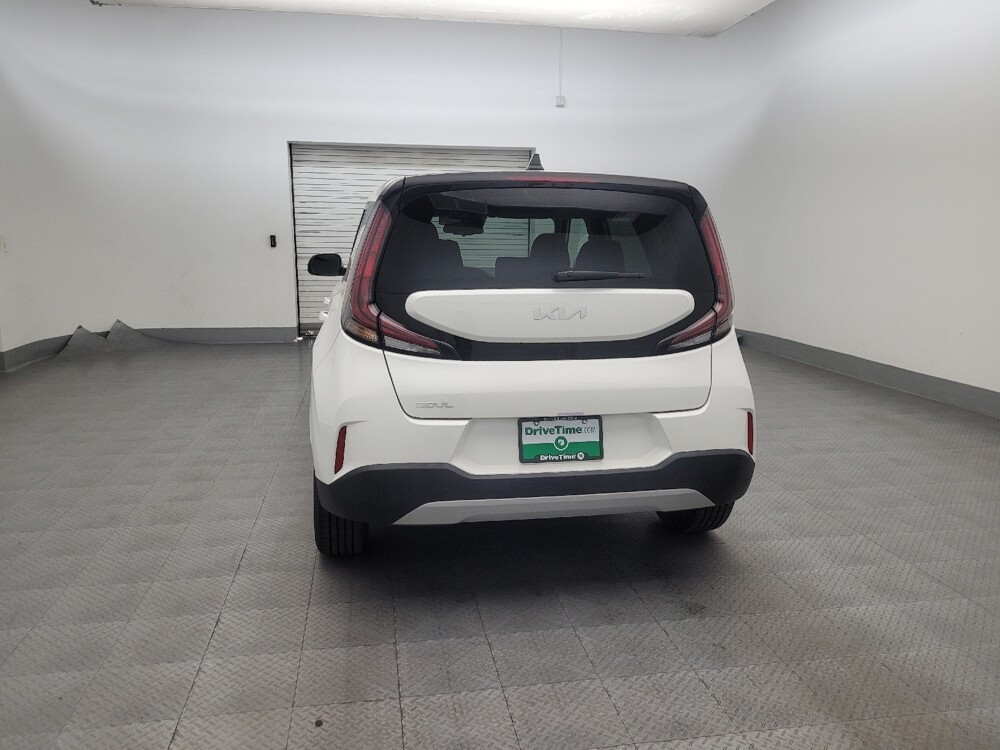 2024 Kia Soul in Phoenix, AZ 85015 - 18129085 6
