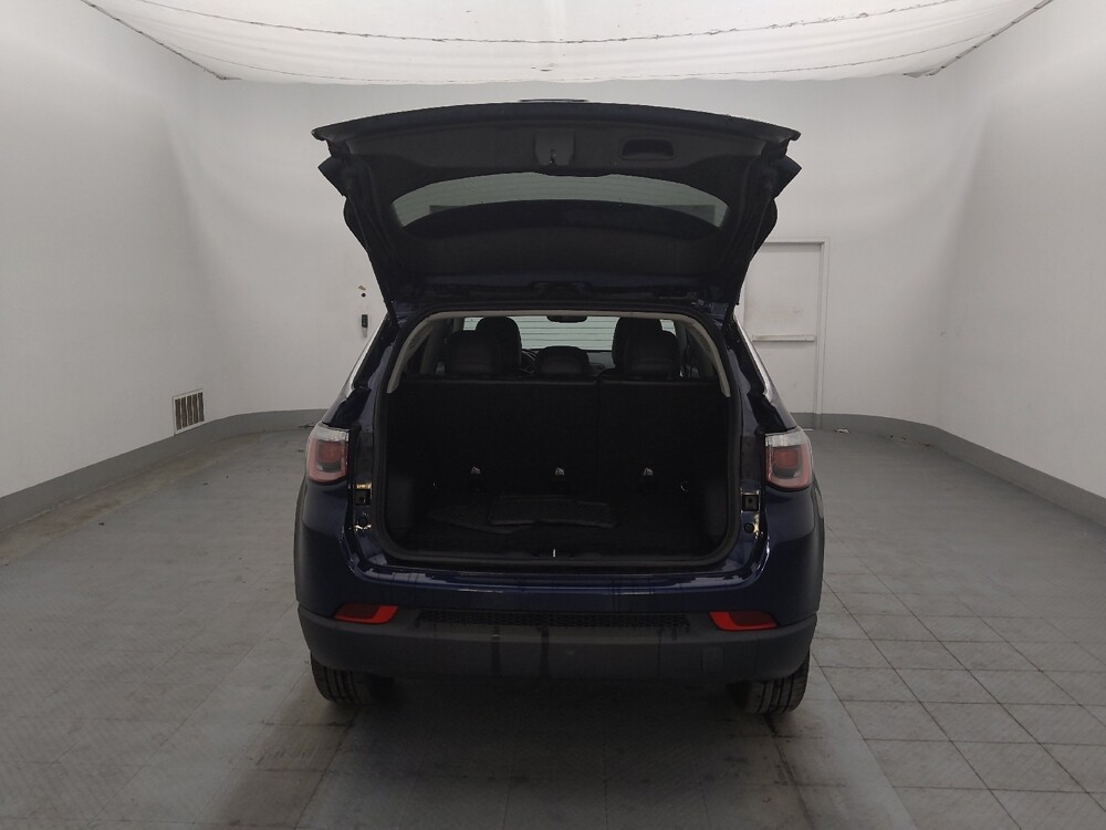 2018 Jeep Compass in Tampa, FL 33612 - 18129093 29