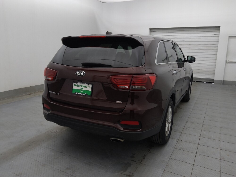 2019 Kia Sorento in Fort Myers, FL 33907 - 18129095 9