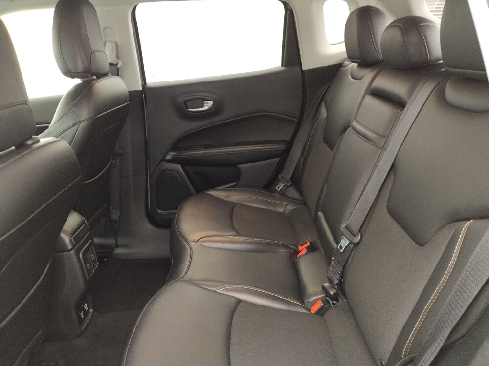 2019 Jeep Compass in Lakeland, FL 33815 - 18129098 18