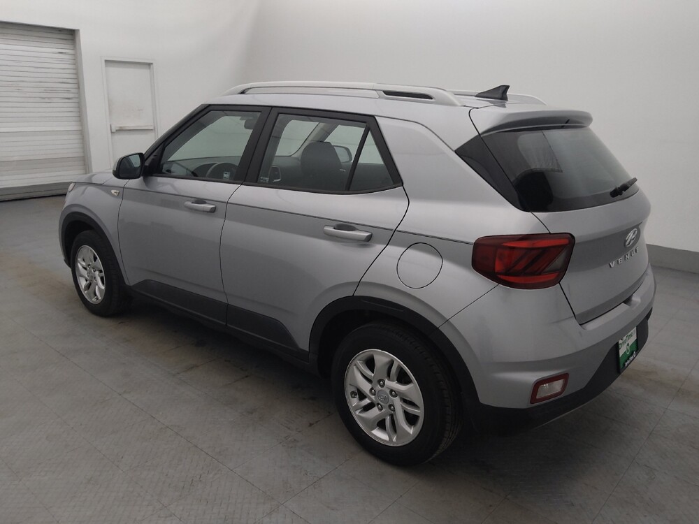 2020 Hyundai Venue in Lakeland, FL 33815 - 18129099 3