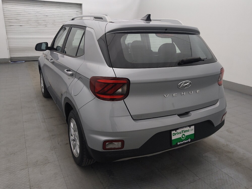 2020 Hyundai Venue in Lakeland, FL 33815 - 18129099 5