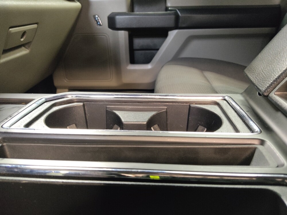 2019 Ford F150 in Tampa, FL 33619 - 18129100 26