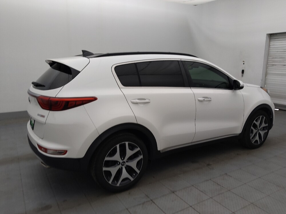 2018 Kia Sportage in Tampa, FL 33619 - 18129105 10