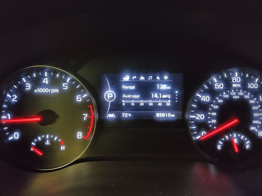 2018 Kia Sportage in Tampa, FL 33619 - 18129105 23